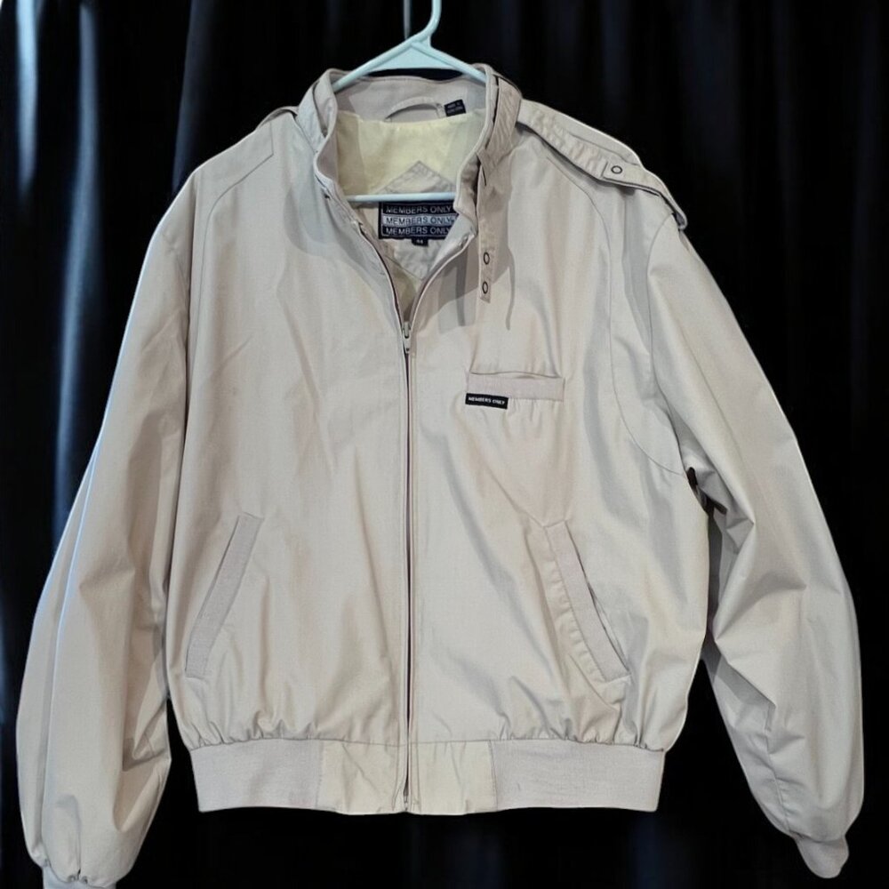 Members Only Vintage Light Tan Colored Windbreaker, Size 44, in Great Condition